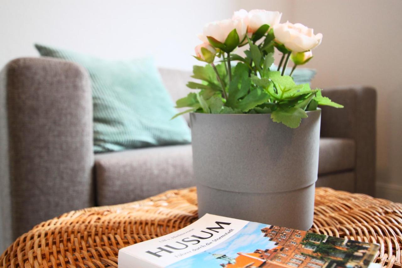 Apartment Meerzeit Mit Terrasse フースム エクステリア 写真